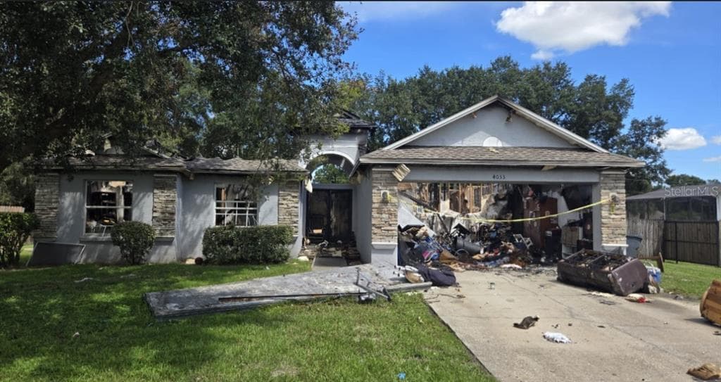 4033 BUTTONBUSH CIRCLE LAKELAND, FL 33811