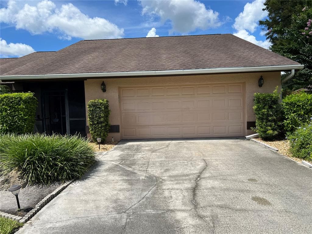 8315 TURNBERRY CIRCLE SARASOTA, FL 34241