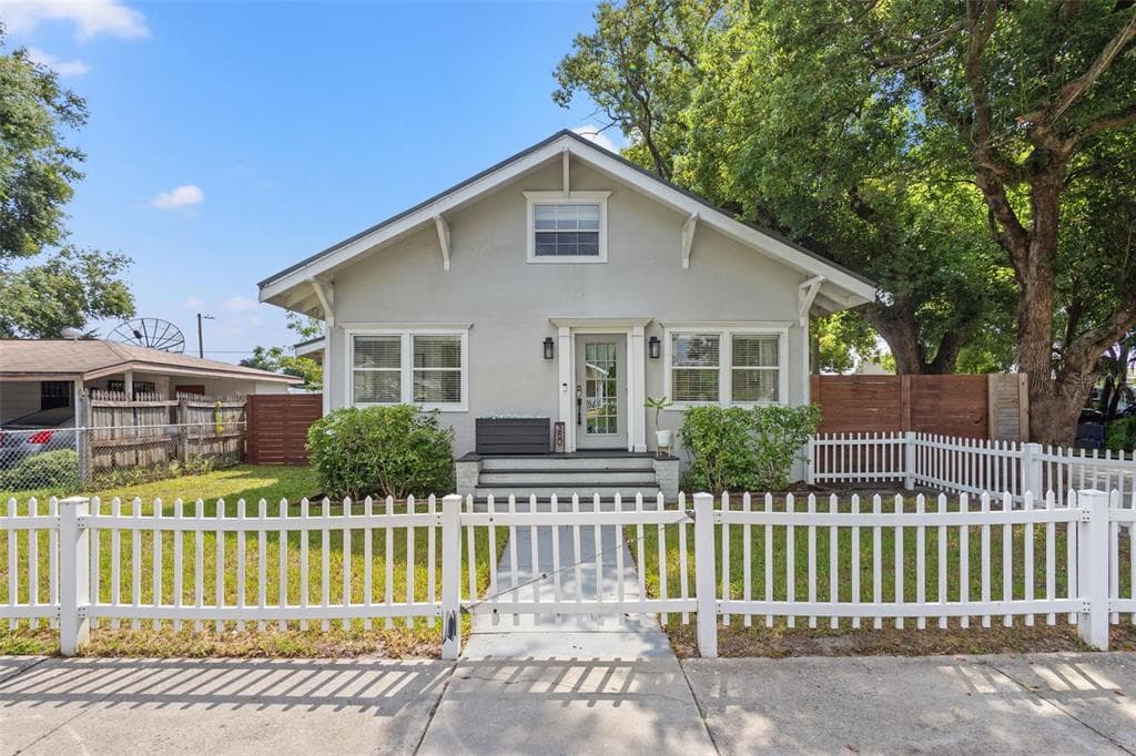 3801 N ARLINGTON AVENUE TAMPA, FL 33603