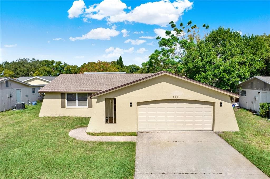 7111 MORAVIAN DRIVE PORT RICHEY, FL 34668