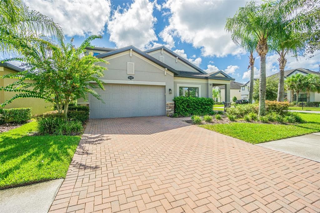 19501 SEA MYRTLE WAY TAMPA, FL 33647
