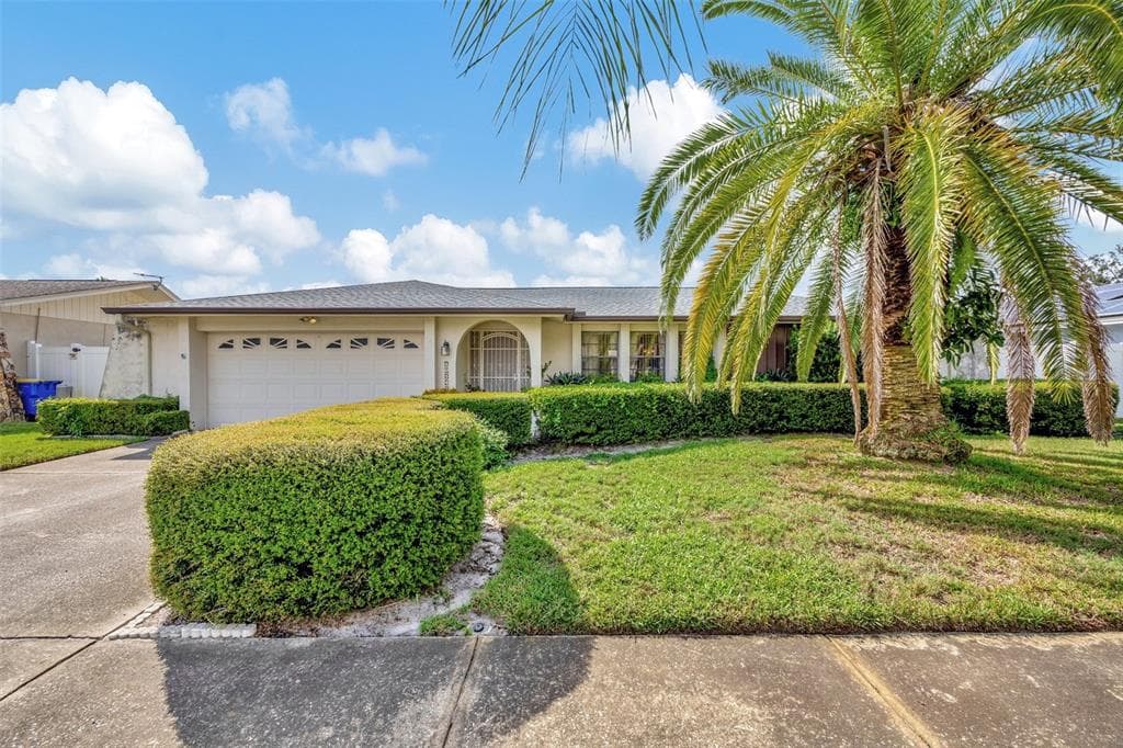 10142 118TH WAY SEMINOLE, FL 33772