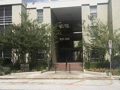 2302 S MANHATTAN AVENUE UNIT 317