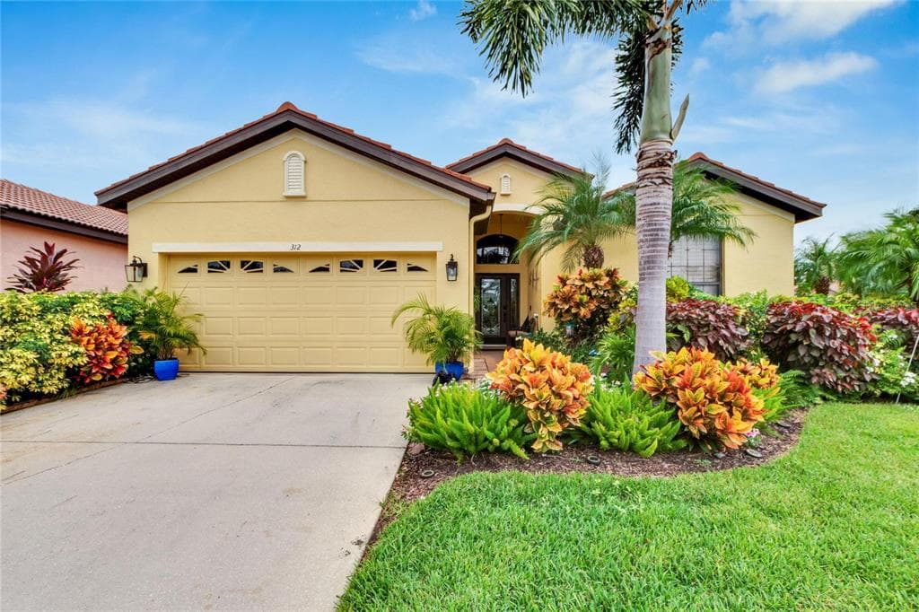312 SILVER FALLS DRIVE APOLLO BEACH, FL 33572