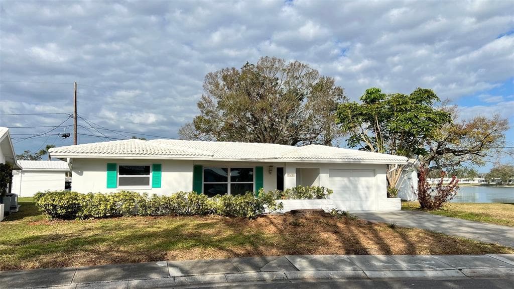 9638 42ND WAY N UNIT 2 PINELLAS PARK, FL 33782