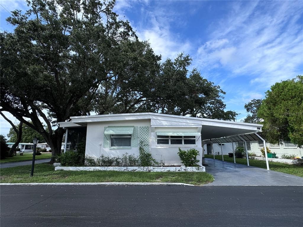 20000 US HIGHWAY 19 N UNIT 420 CLEARWATER, FL 33764