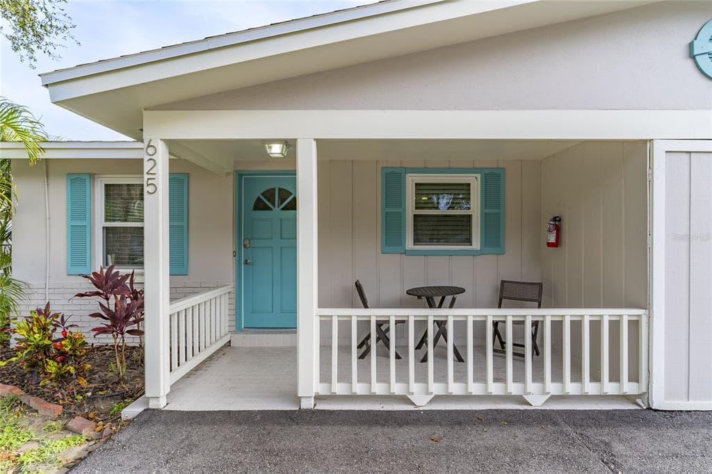623 LYNDHURST STREET UNIT 625 DUNEDIN, FL 34698