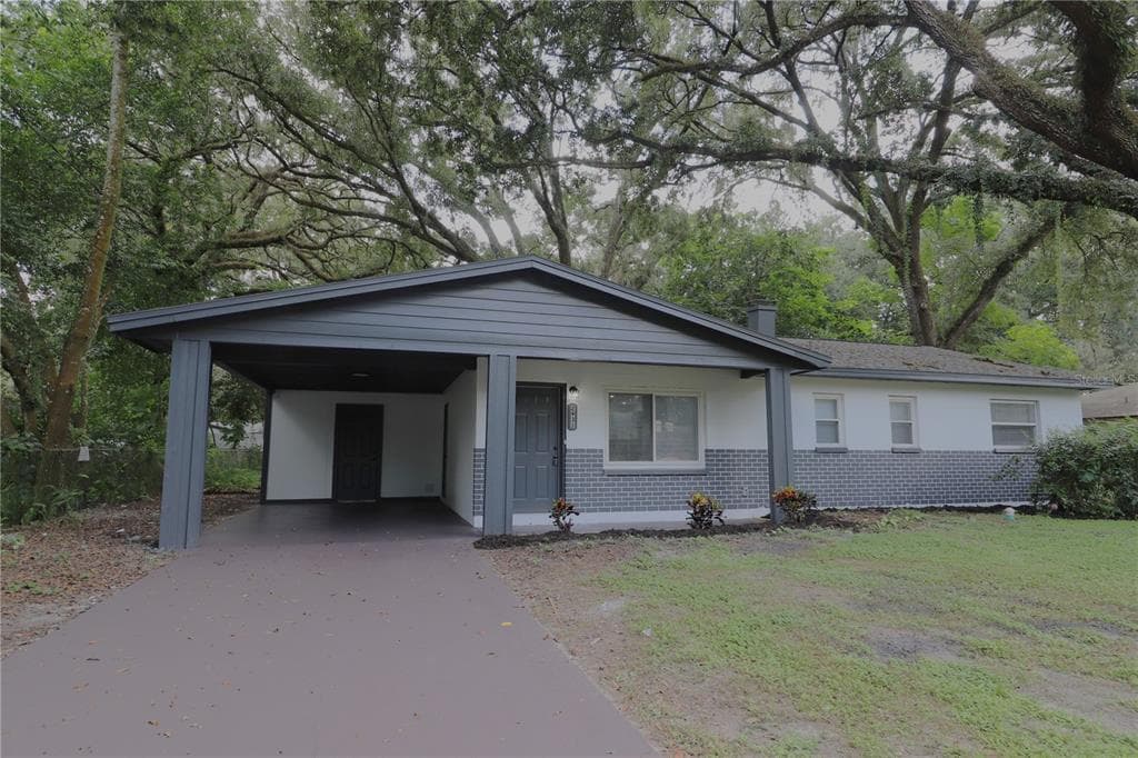 2931 E 148TH AVENUE LUTZ, FL 33559