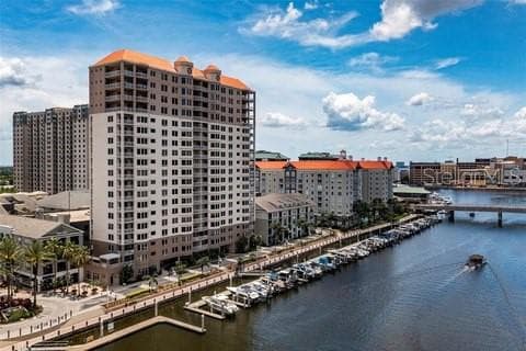 371 CHANNELSIDE WALK WAY UNIT 26