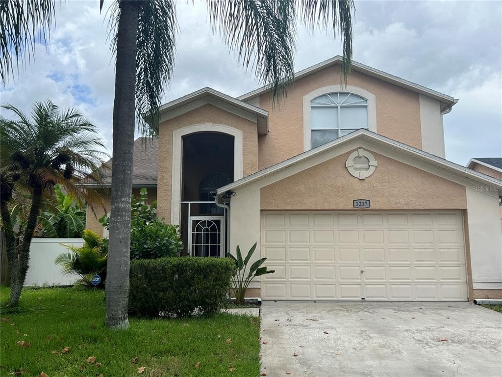 1217 GRASSY MEADOW PLACE BRANDON, FL 33511