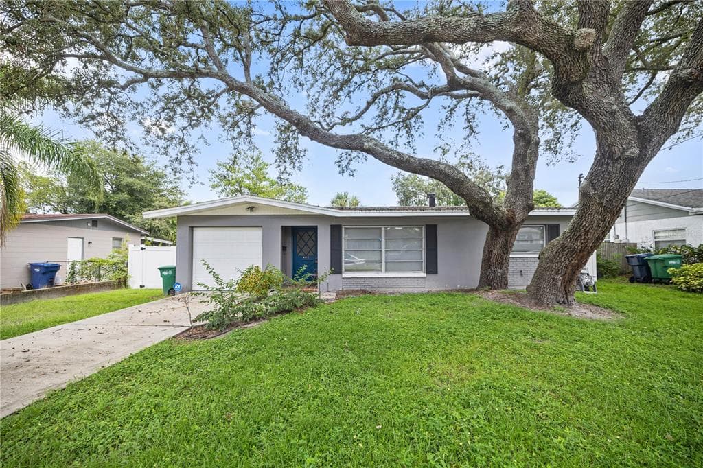 4112 E 97TH AVENUE TAMPA, FL 33617