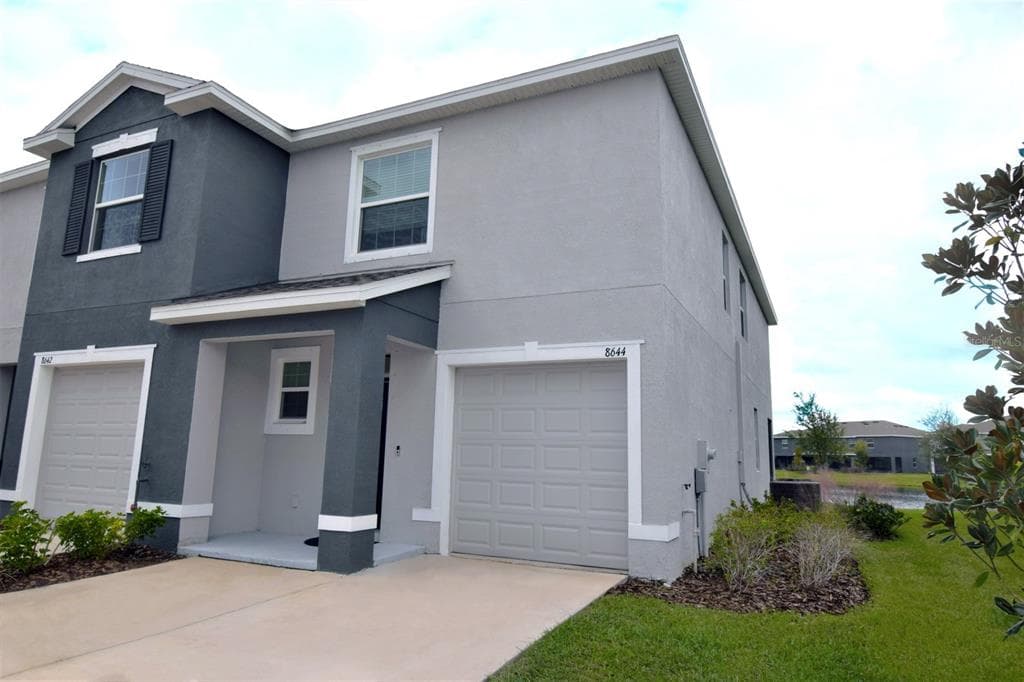 8644 FALLING BLUE PLACE RIVERVIEW, FL 33578
