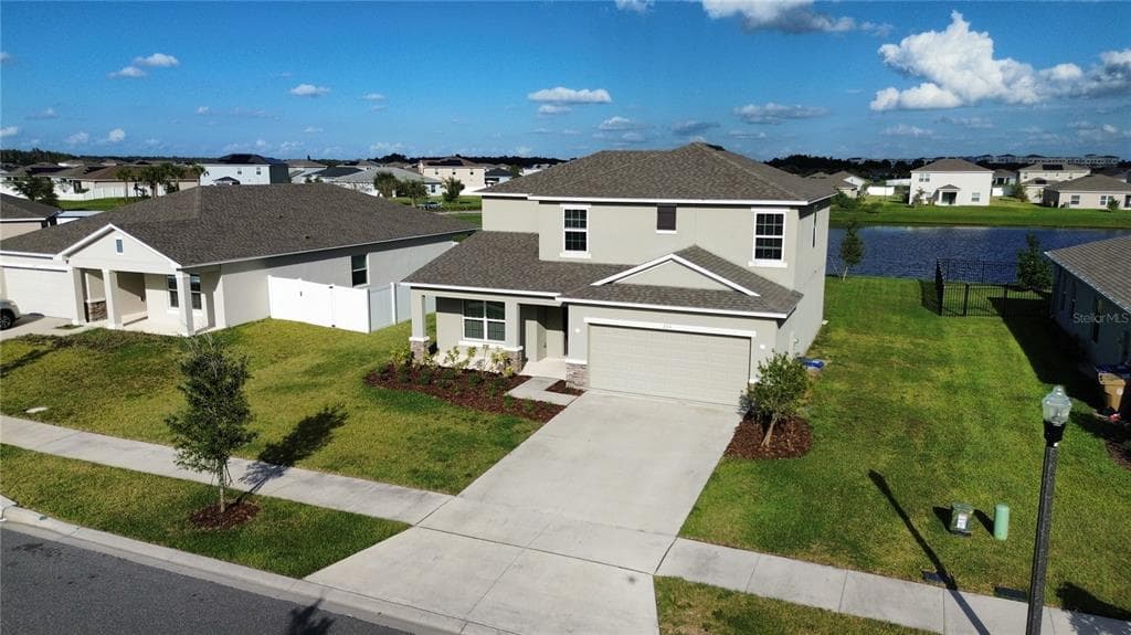 233 AQUAMARINE LANE KISSIMMEE, FL 34758