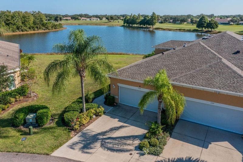 1105 WELLINGTON GREENS CIRCLE UNIT 1105 SUN CITY CENTER, FL 33573
