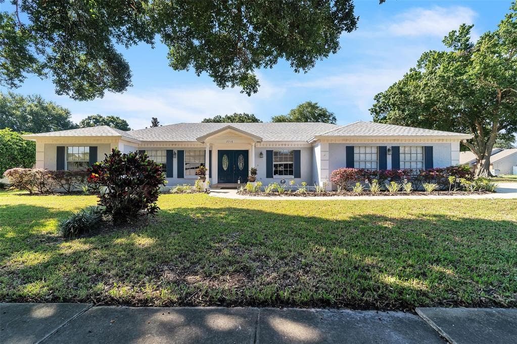 7718 PINE SPRINGS DRIVE ORLANDO, FL 32819
