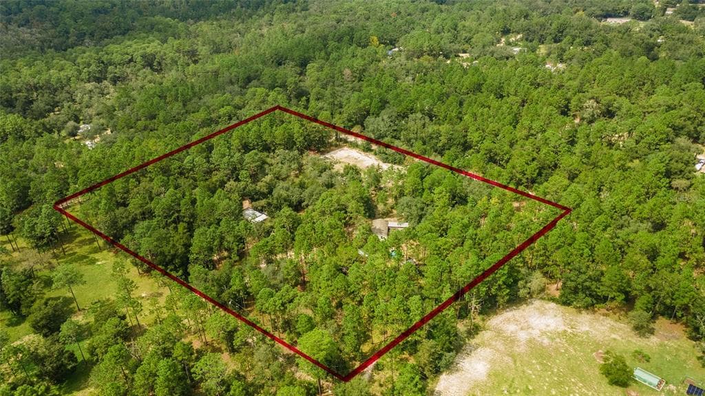 10930 SE 33RD STREET MORRISTON, FL 32668