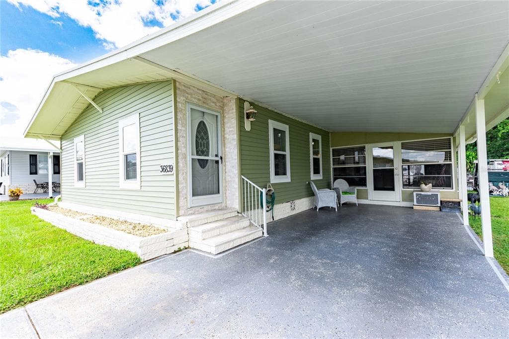 36839 TARA AVENUE ZEPHYRHILLS, FL 33542