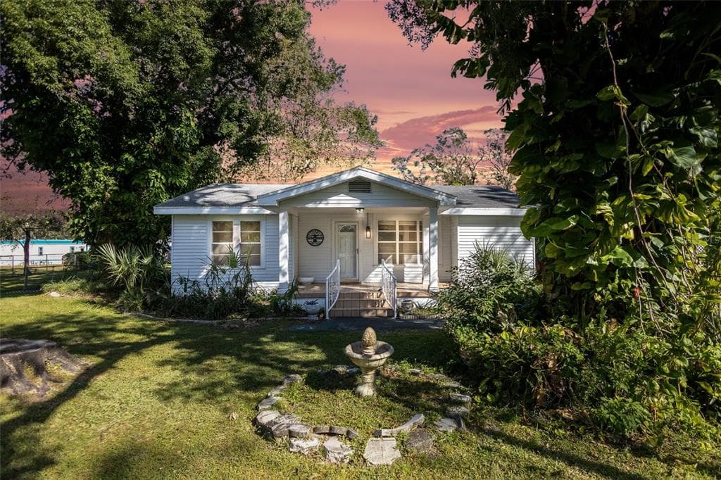 2523 W BIRD STREET TAMPA, FL 33614