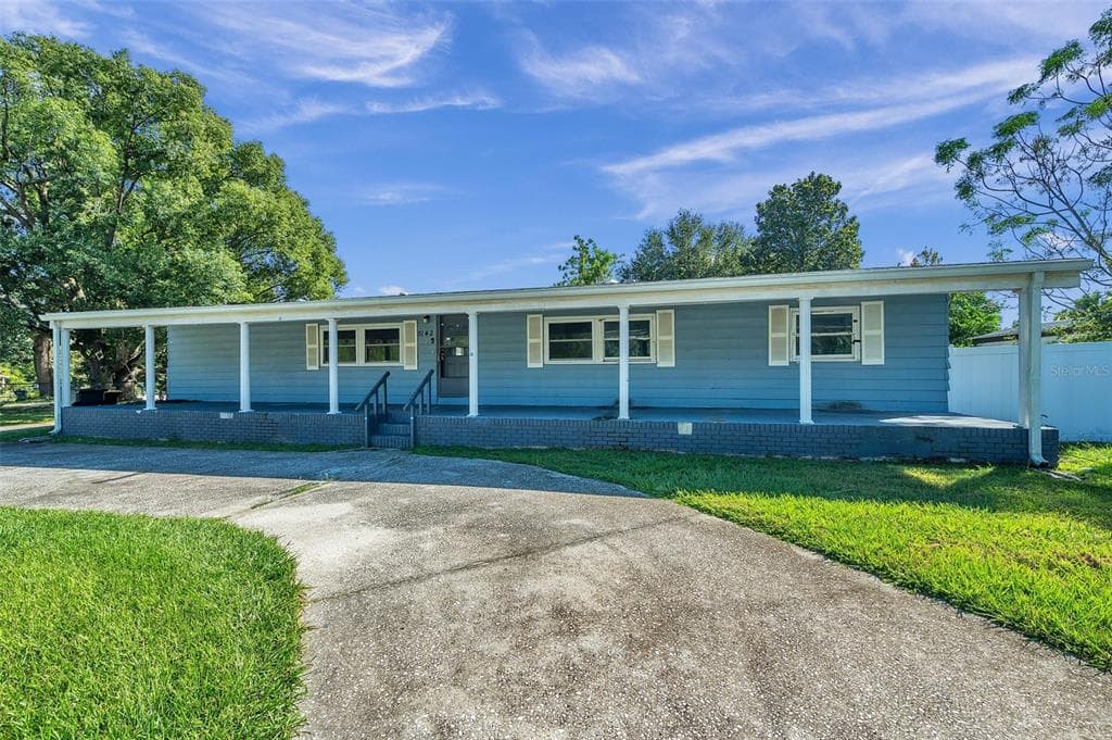5142 ROLLINGLEN LOOP E LAKELAND, FL 33810