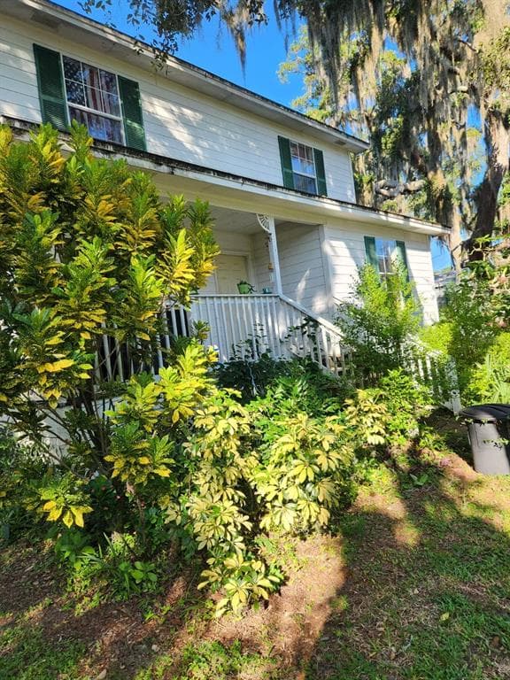 12110 LACEY DRIVE