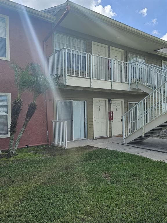 308 LAKE PARSONS GREEN UNIT 206 BRANDON, FL 33511