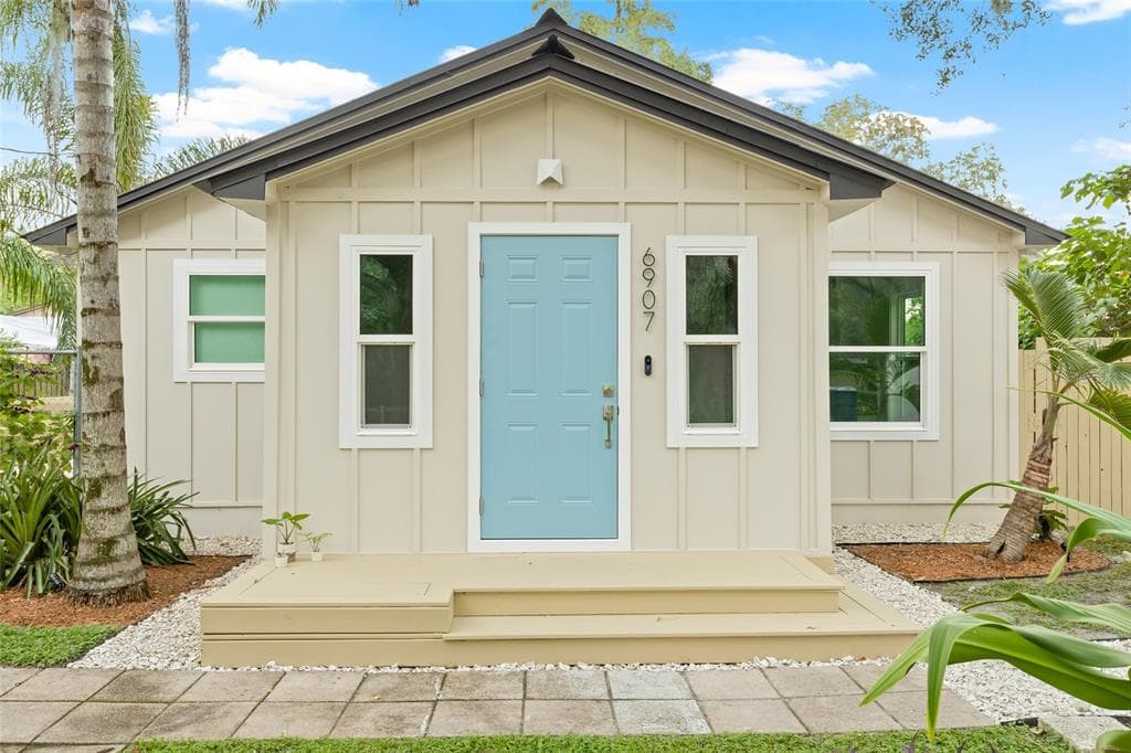 6907 N 20TH STREET TAMPA, FL 33610
