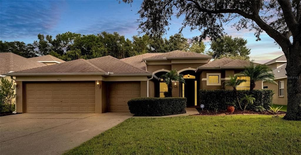 1926 RUTHERFORD DRIVE