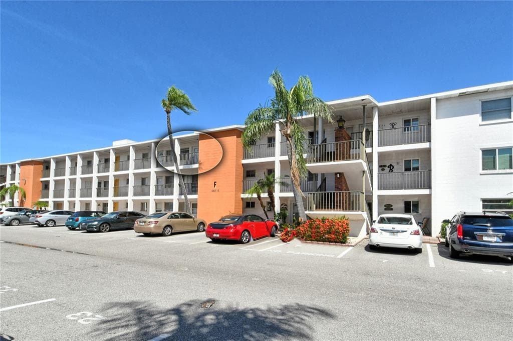 2335 CANAL DRIVE UNIT F35 BRADENTON, FL 34207