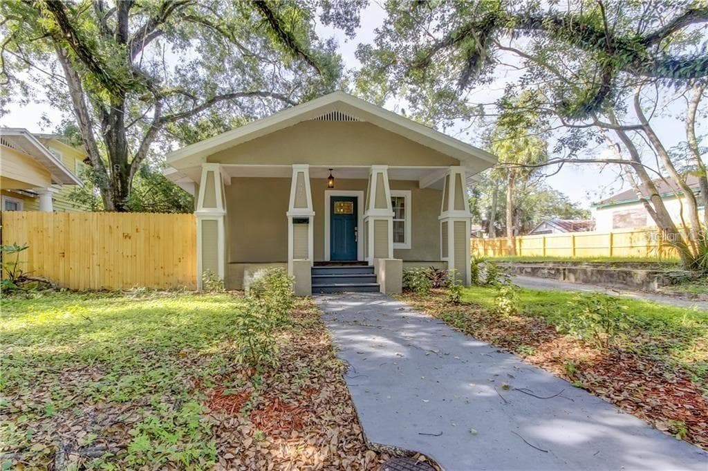 907 E PATTERSON STREET TAMPA, FL 33604