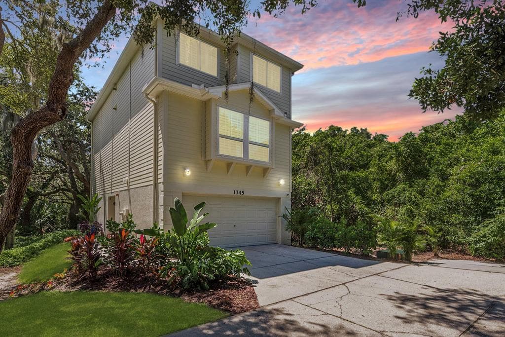 1345 CURLEW ROAD DUNEDIN, FL 34698