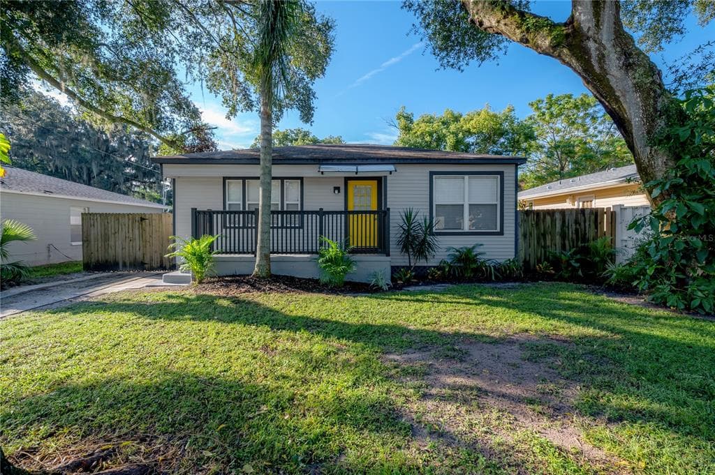 1415 E HANNA AVENUE TAMPA, FL 33604