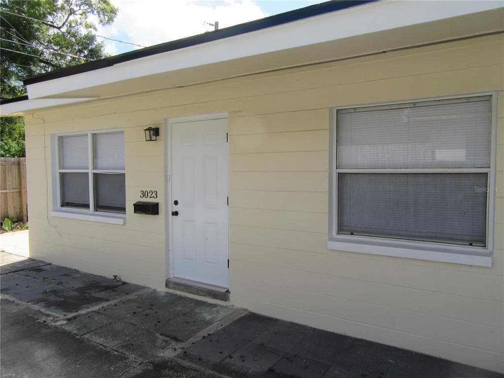 3023 28TH STREET N ST PETERSBURG, FL 33713