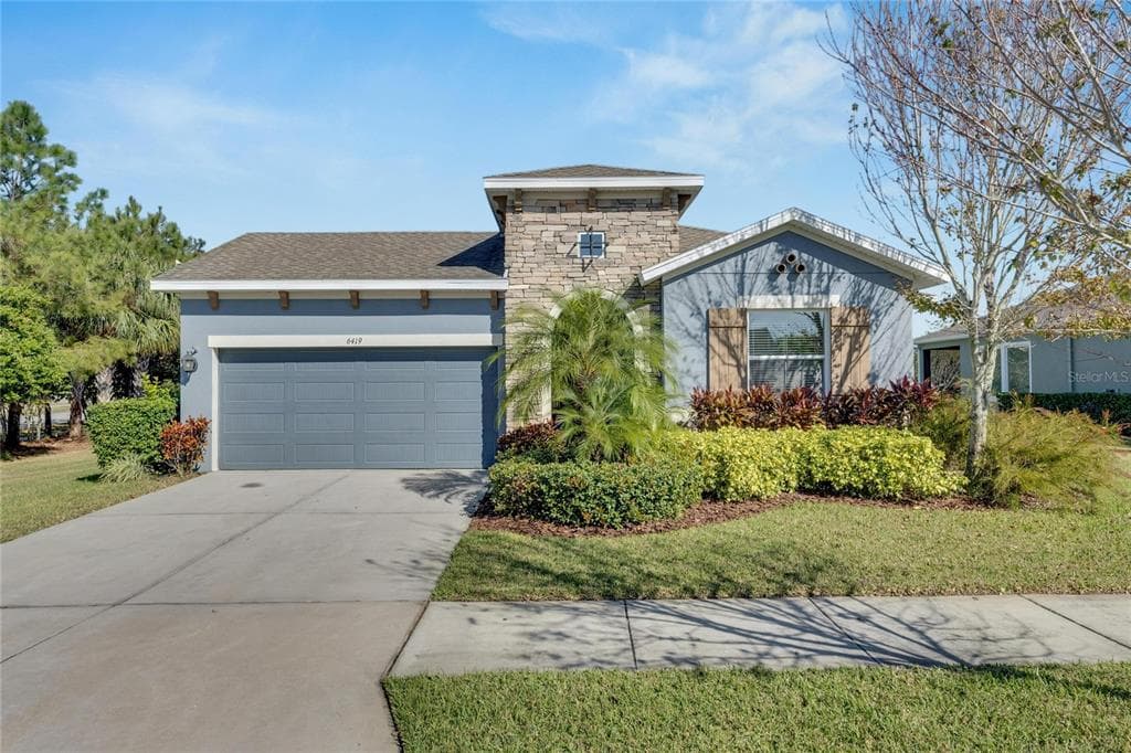 6419 BLUE SAIL LANE APOLLO BEACH, FL 33572