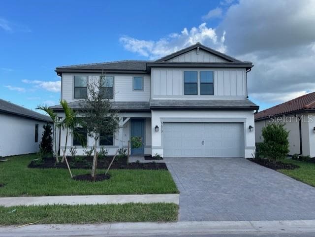 5273 SILVERSIDE PINE COURT LAKEWOOD RANCH, FL 34211