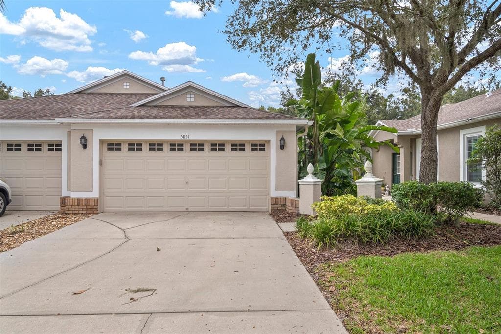 5851 PHOEBENEST DRIVE LITHIA, FL 33547