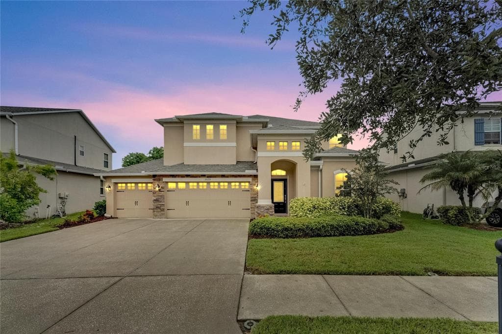 20123 OAKFLOWER AVENUE TAMPA, FL 33647