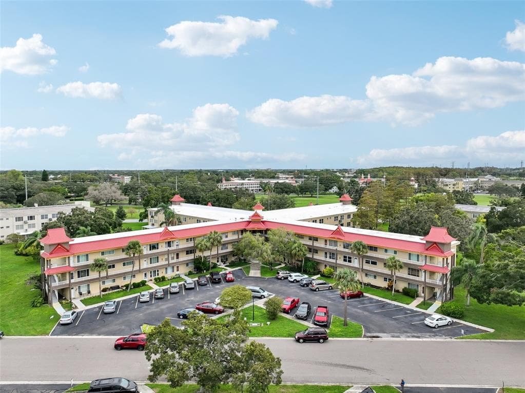 2402 ECUADORIAN WAY UNIT 38 CLEARWATER, FL 33763