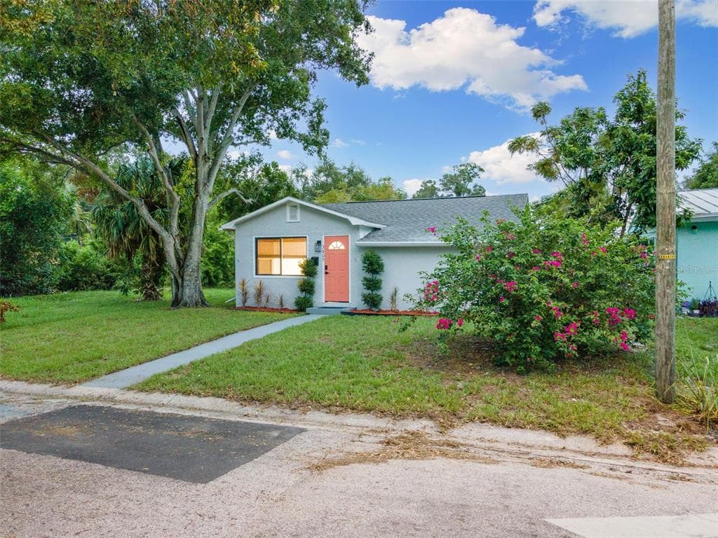 3805 14TH AVENUE S ST PETERSBURG, FL 33711