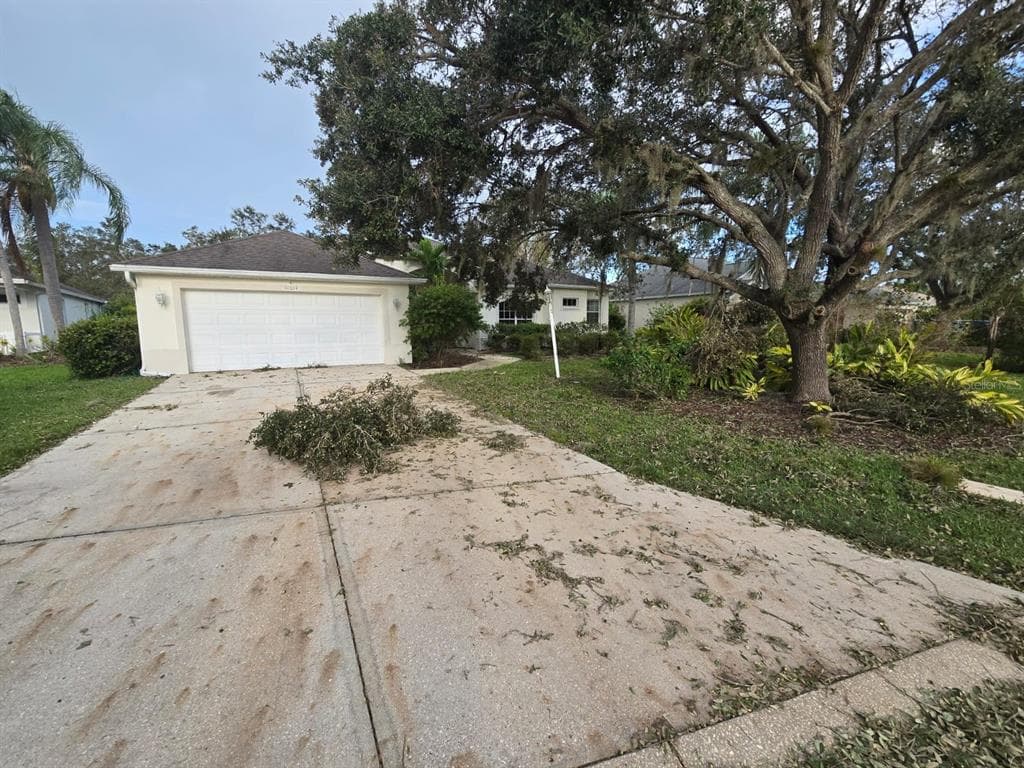 11019 PINE LILLY PLACE LAKEWOOD RANCH, FL 34202