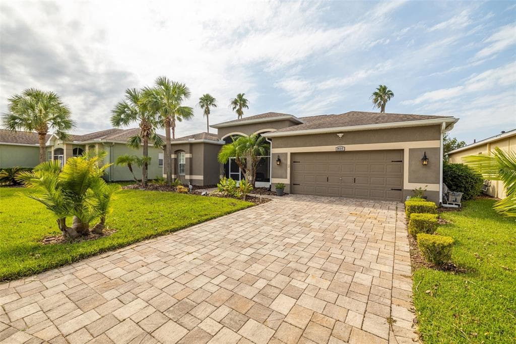 10211 CLEGHORN DRIVE SAN ANTONIO, FL 33576