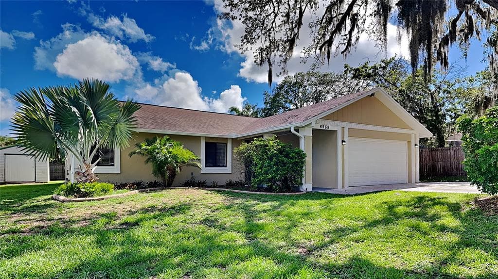 6969 OLDGATE CIRCLE NEW PORT RICHEY, FL 34655