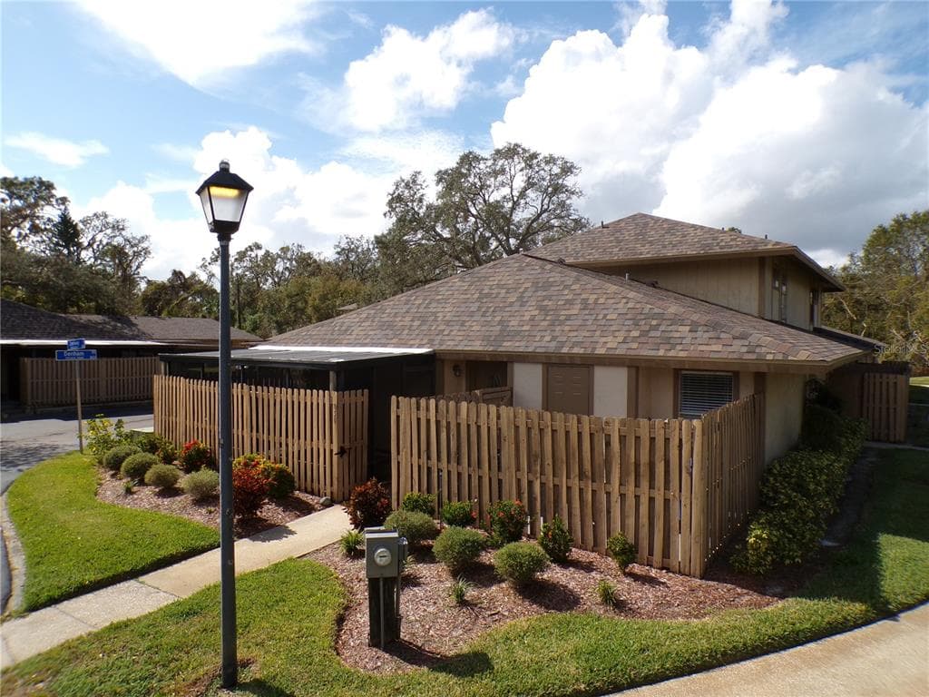 850 CREEKWAY COURT BRANDON, FL 33511