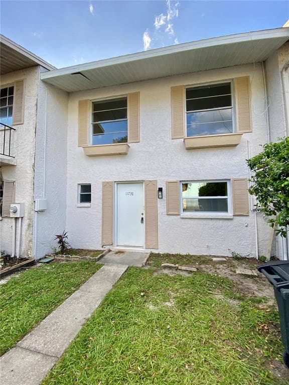 11738 WESSON CIRCLE W TAMPA, FL 33618