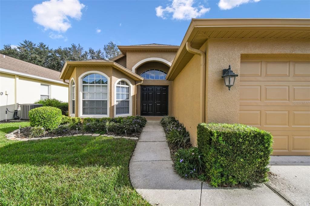 448 GREENWICH CIRCLE