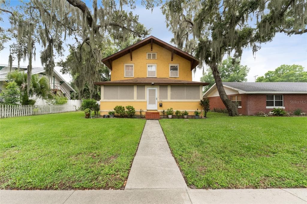 716 SW AVENUE A WINTER HAVEN, FL 33880