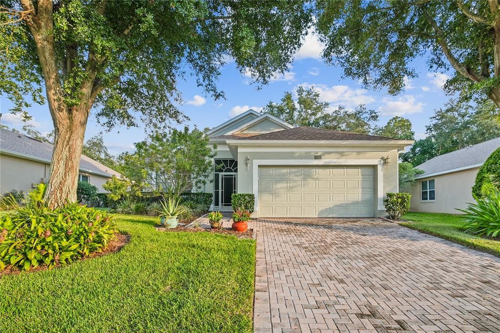 3015 PINNACLE COURT CLERMONT, FL 34711