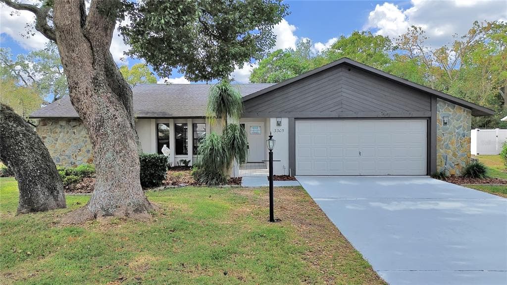 3305 HARTLEY ROAD SPRING HILL, FL 34606