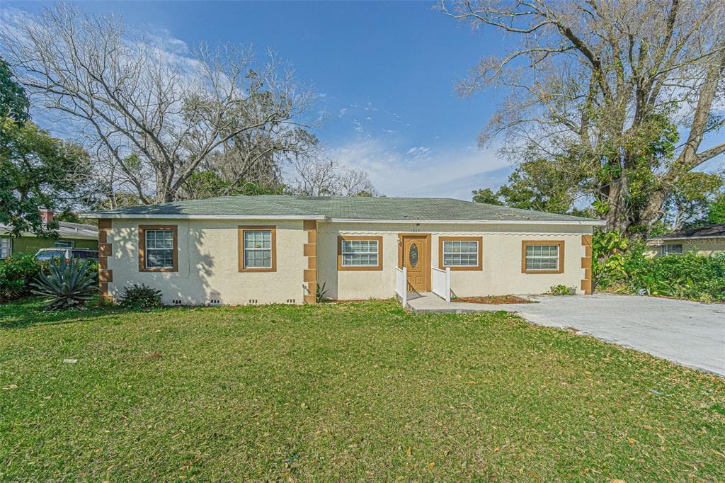 1039 W 12TH STREET LAKELAND, FL 33805