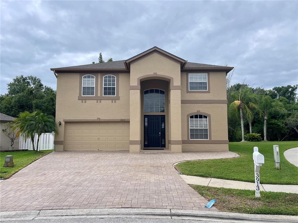 3913 ROSWELL PLACE LAND O LAKES, FL 34639