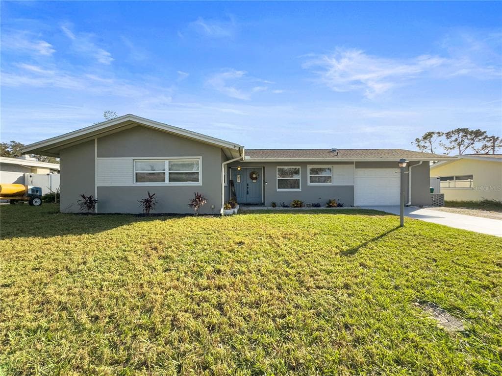 13730 BARBADOS DRIVE SEMINOLE, FL 33776